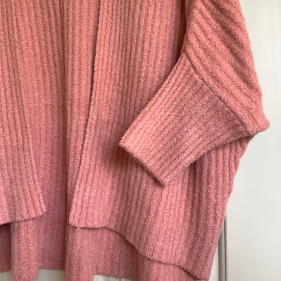 Barefoot Dreams CozyChic Lite Ribbed Shrug Cardi Coral SZ L/XL - Picture 8 of 15